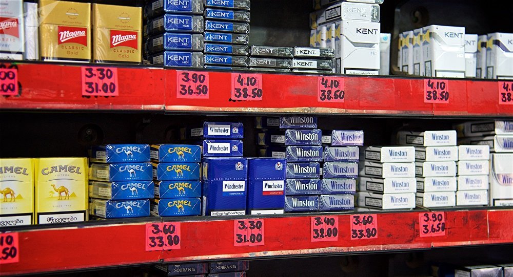 Azerbaijan has almost halved cigarette imports from Georgia