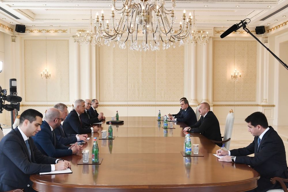2021_03_17_Azerbaijani president receives delegation led by Slovak minister.jpg
