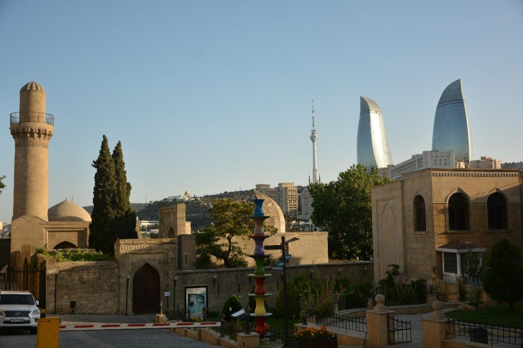 2021_04_23_Stariyat_Grad_v_Baku.jpg