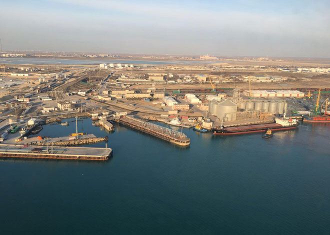 2022_03_11_Aktau_port.jpg