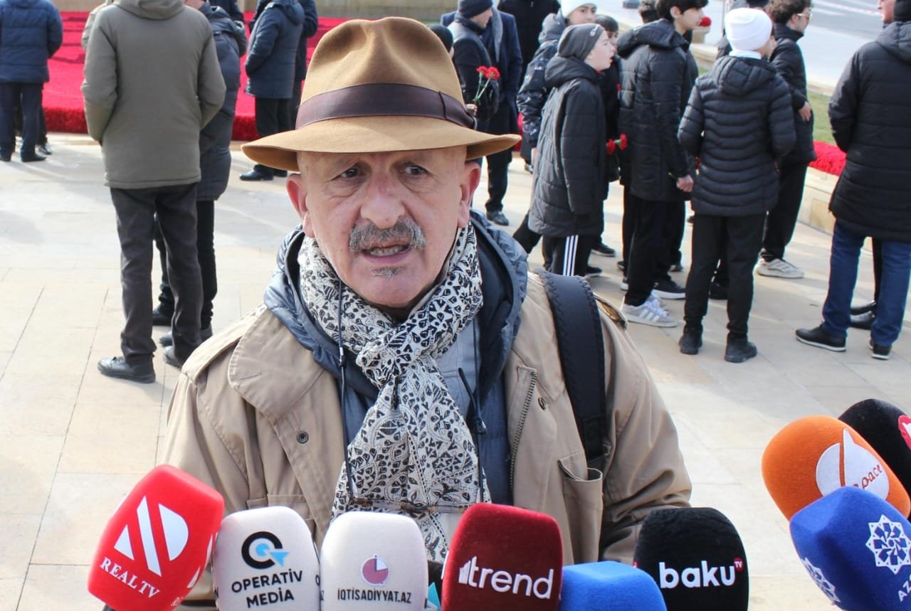 Прочутият фотограф Реза Дегати: Успях тайно да снимам по време на трагедията от 20 януари в Баку