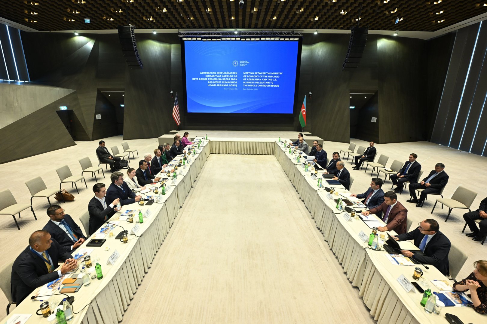 Azerbaijan and US explore partnership shots to diversify Middle Corridor routes