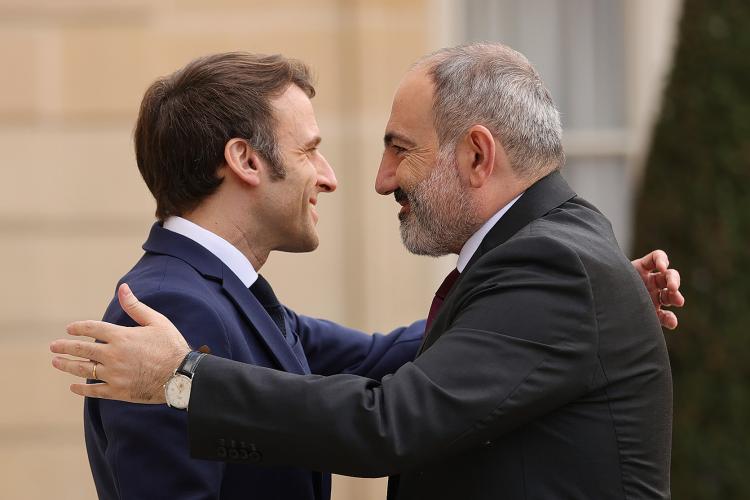 2022_12_31_Makron_i_Pashinyan.jpg