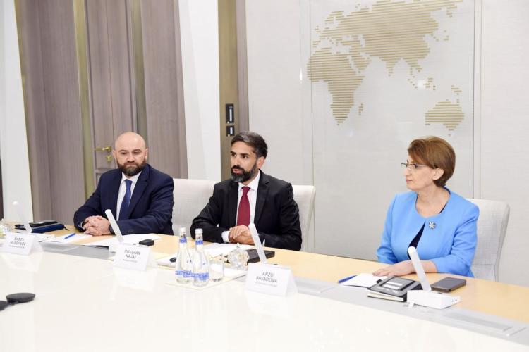 2023_08_28_1_SOCAR-DeGolyer and MacNaughton.jpg