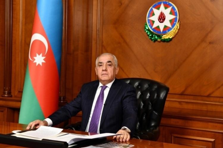 Срокът за временно пребиваване на руски граждани в Азербайджан е намален на 90 дни