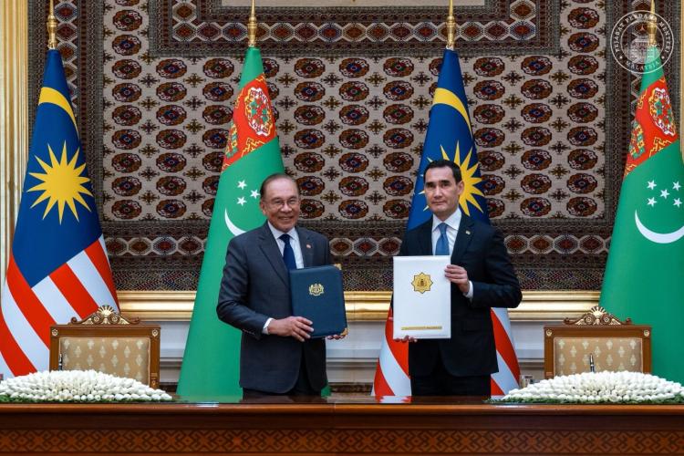 Малайзийската компания PETRONAS инвестира 12 милиарда американски долара в нефто-газовия сектор на Туркменистан